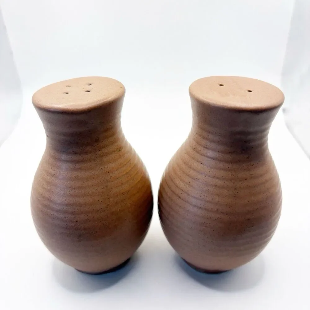 Unbranded vintage salt